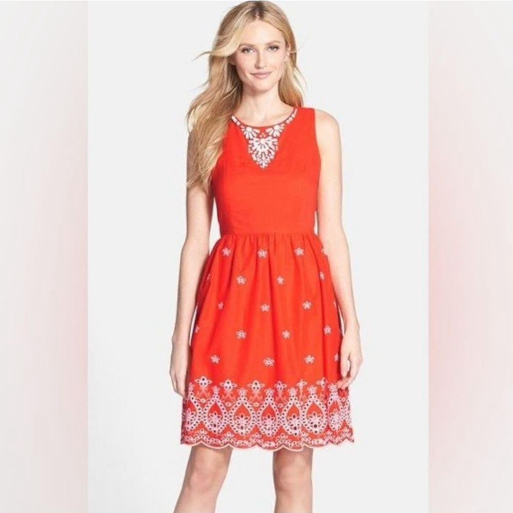 NYDJ Fit & Flare Jeweled Sleeveless Dress Eyelet Embroidered Skirt Slimming 6